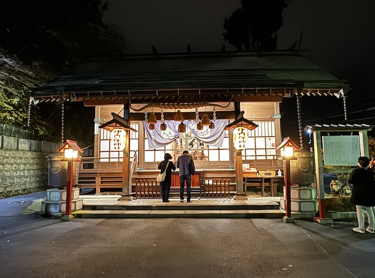 夜の伊香保神社を参拝