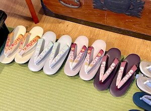 女性用の草履
